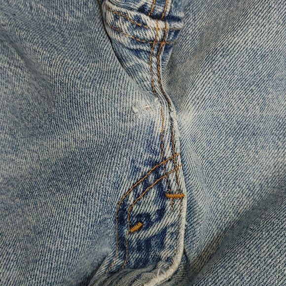 Vintage Levi's 550 Made In USA Relaxed Jeans 40x26 (Re-Hemmed) READ! - Picture 6 of 16